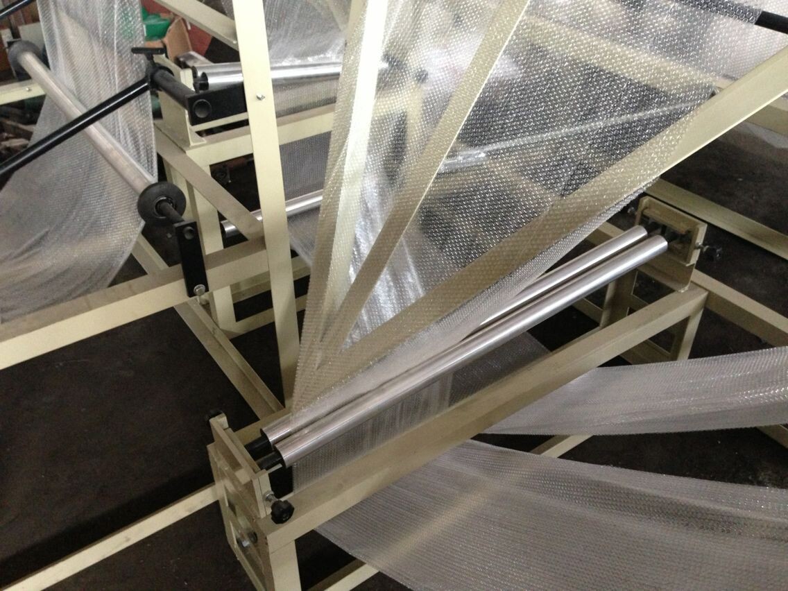 發(fā)泡膜制袋機 全自動電腦制袋機 汽泡膜、珍珠棉制袋機，