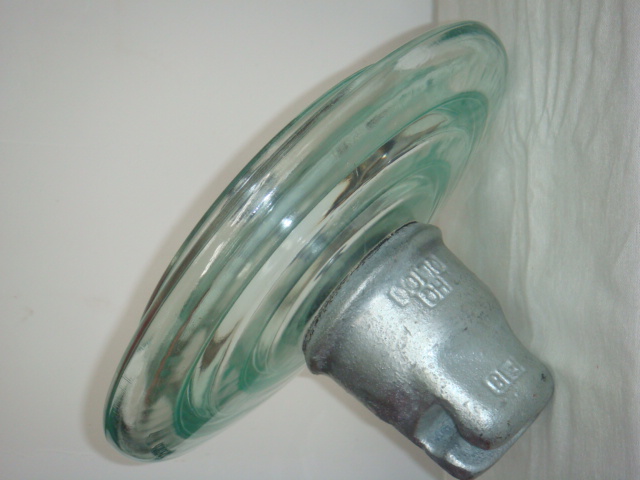 U70B/146 盤形懸式玻璃絕緣子 廠家批發(fā)