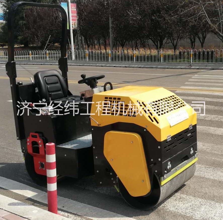 小型全液壓壓路機(jī)，1噸壓路機(jī)，雙鋼輪振動(dòng)，全液壓座駕式