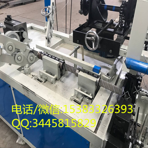衡水專業(yè)生產(chǎn)全自動菱形網(wǎng)勾花網(wǎng)機 圍欄護欄網(wǎng)機器設(shè)備廠家