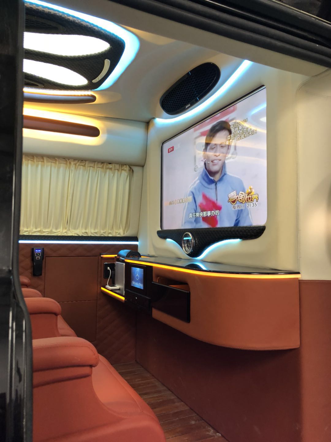 奔馳威霆、V260改裝斯賓特改裝