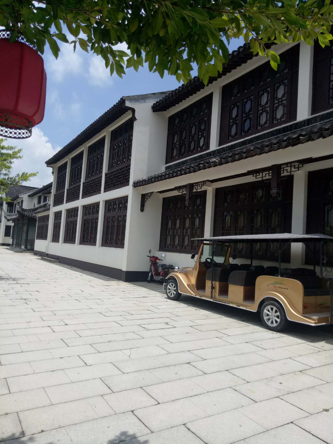 中式仿古鋁窗花 木紋鋁窗花 式木紋鋁窗花 中式木紋鋁窗花