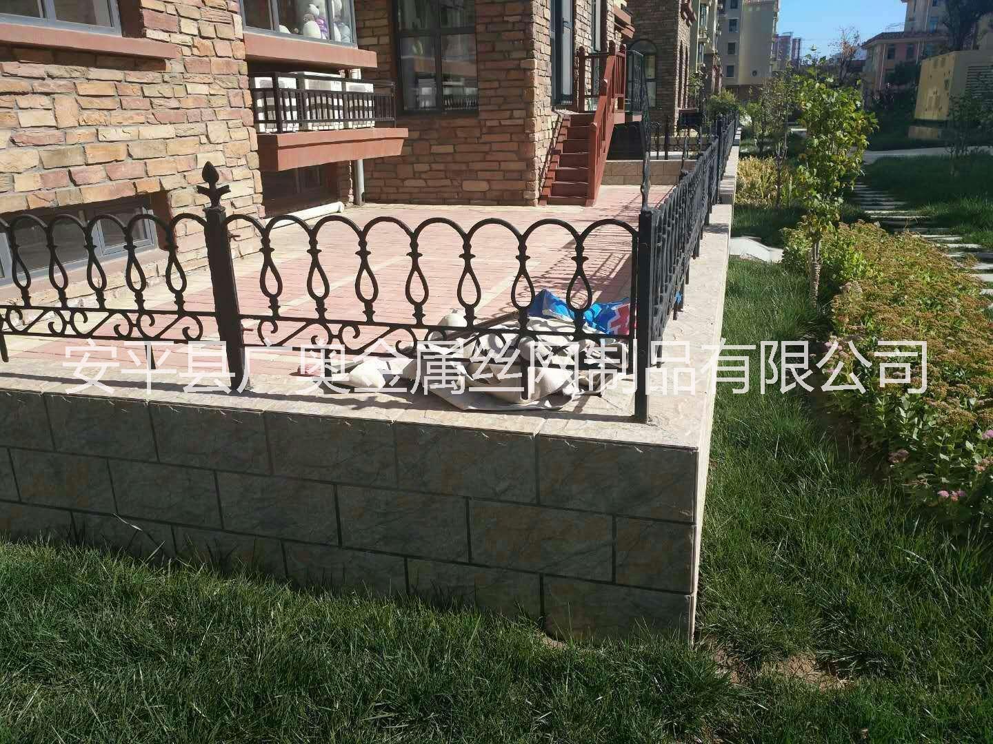 鑄鐵護(hù)欄@鑄鐵護(hù)欄廠家@云南鑄鐵護(hù)欄廠家@云南鑄鐵柵欄廠家@