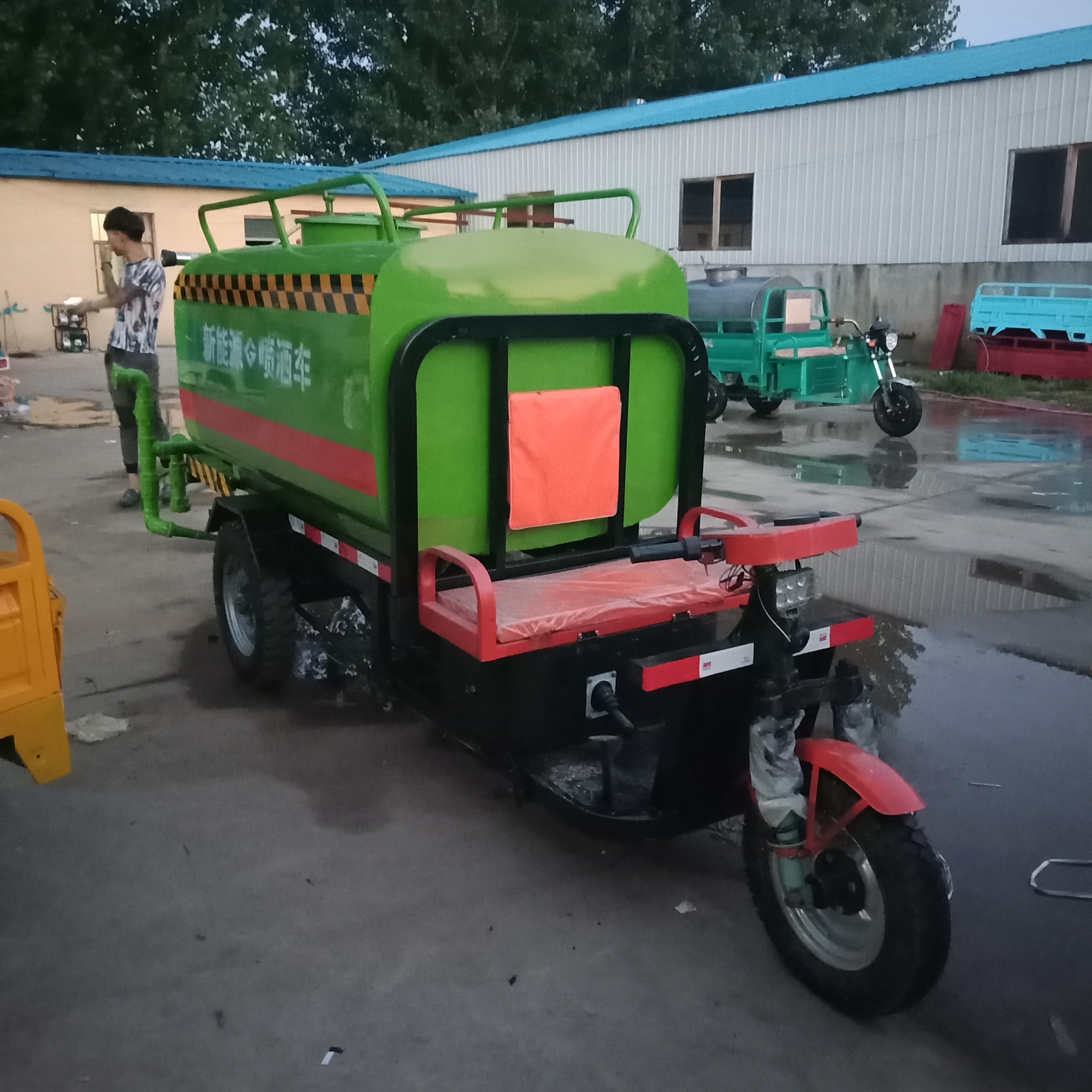 成都電動灑水車制造廠、電動車價格、電動車品牌