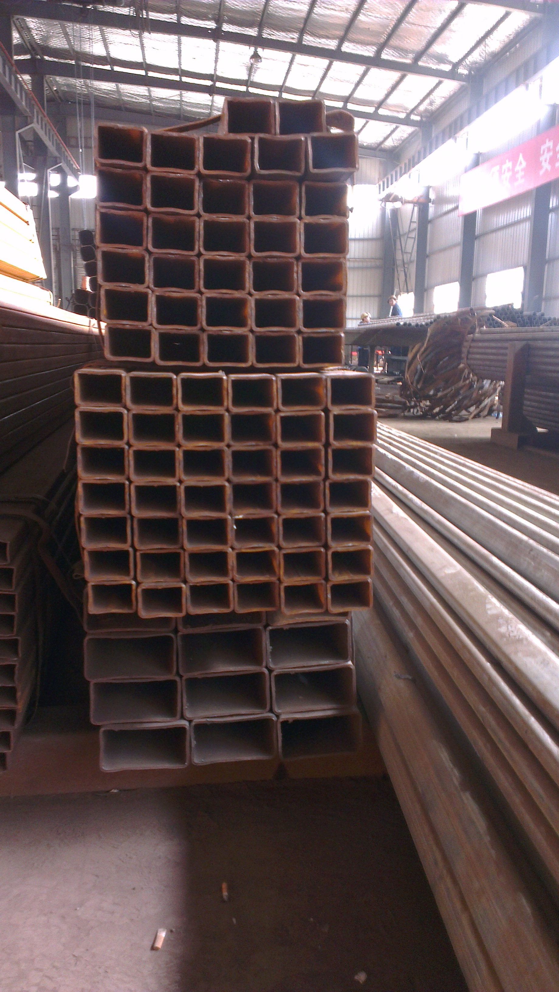 廊坊方形管加工廠|廊坊方形管含票價|廊坊當(dāng)?shù)胤叫喂軓S