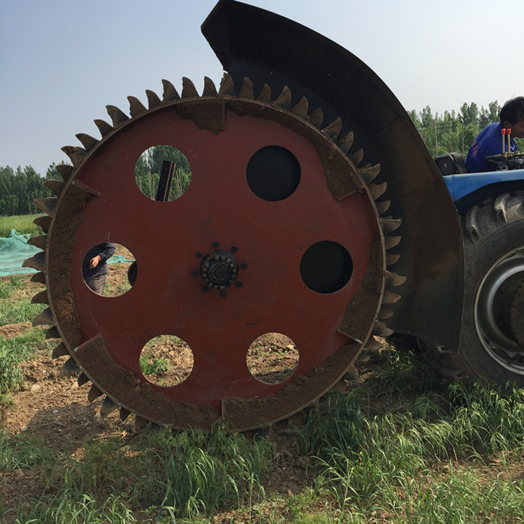 水電開槽機(jī)圓盤開溝機(jī)山東廠家供應(yīng)開槽機(jī) 開溝機(jī)廠家 圓盤開溝機(jī) 大型開槽機(jī)