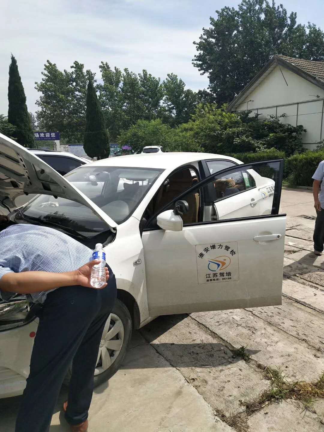 汽車節(jié)油器安裝 汽車節(jié)油器如何安裝 金巴赫汽車節(jié)油器安裝
