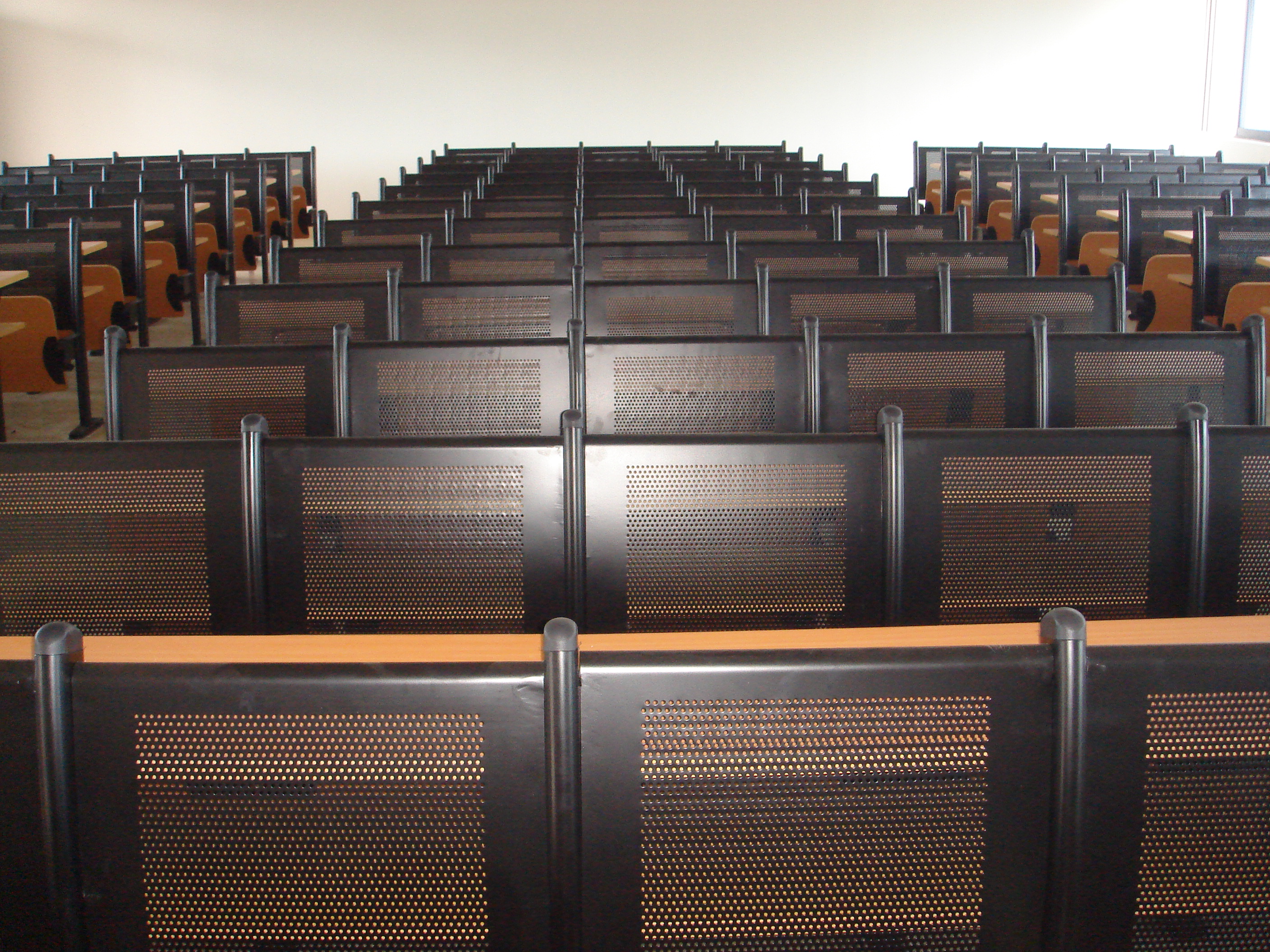 供應(yīng)山西階梯椅批發(fā)價格報價/階梯椅訂制批發(fā)價格報價/階梯椅品牌經(jīng)銷商哪家好 山西階梯椅批發(fā) 陜西階梯椅批發(fā) 蘭州階梯椅批