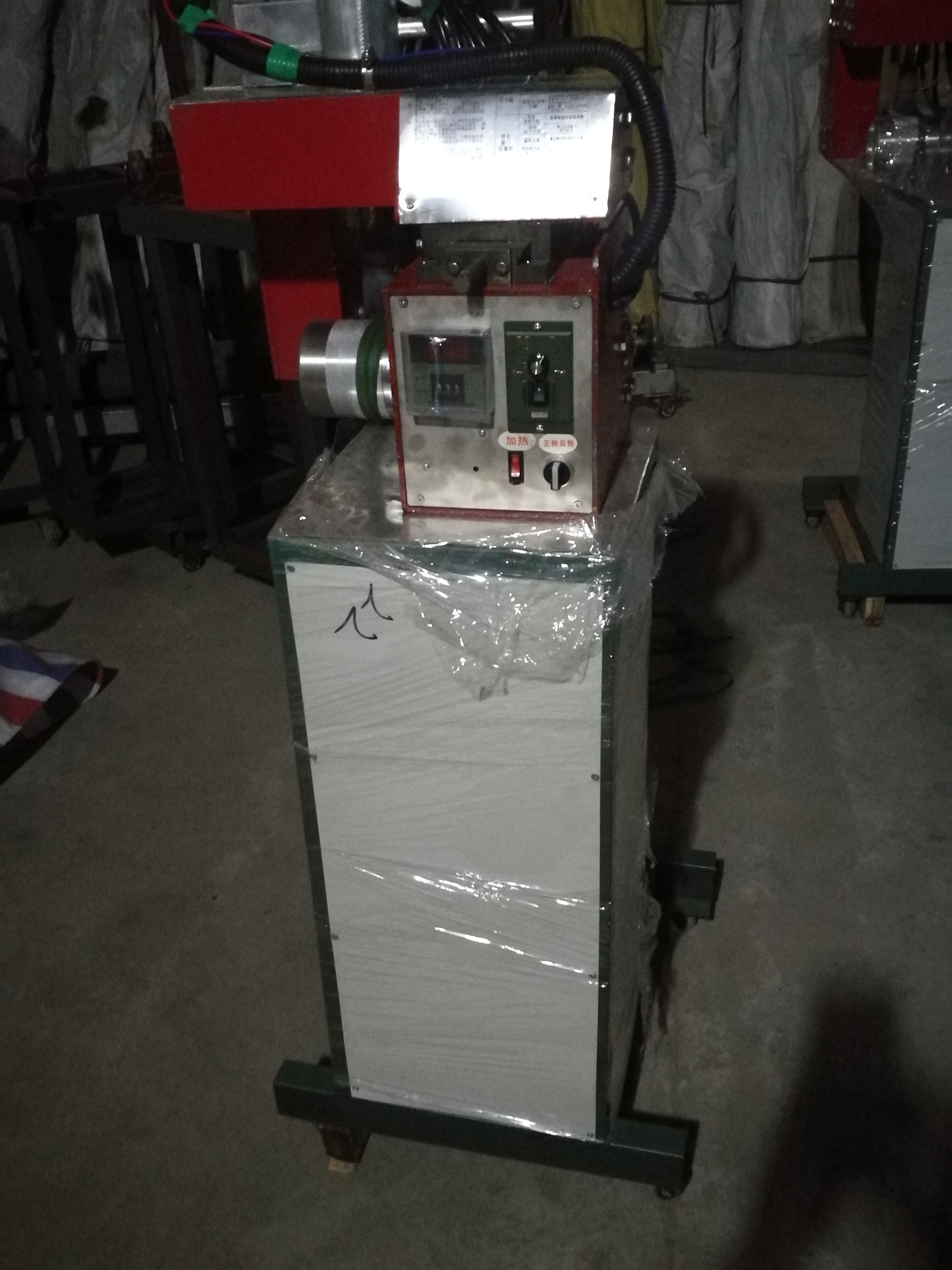 帆布熱合機(jī)信息-帆布熱合機(jī)價(jià)格-帆布熱合機(jī)批發(fā)-帆布熱合機(jī)廠家