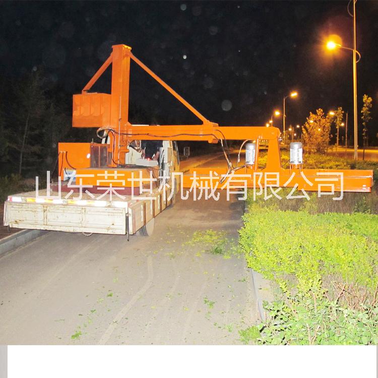山東榮世車載綠籬修剪機(jī)供應(yīng)