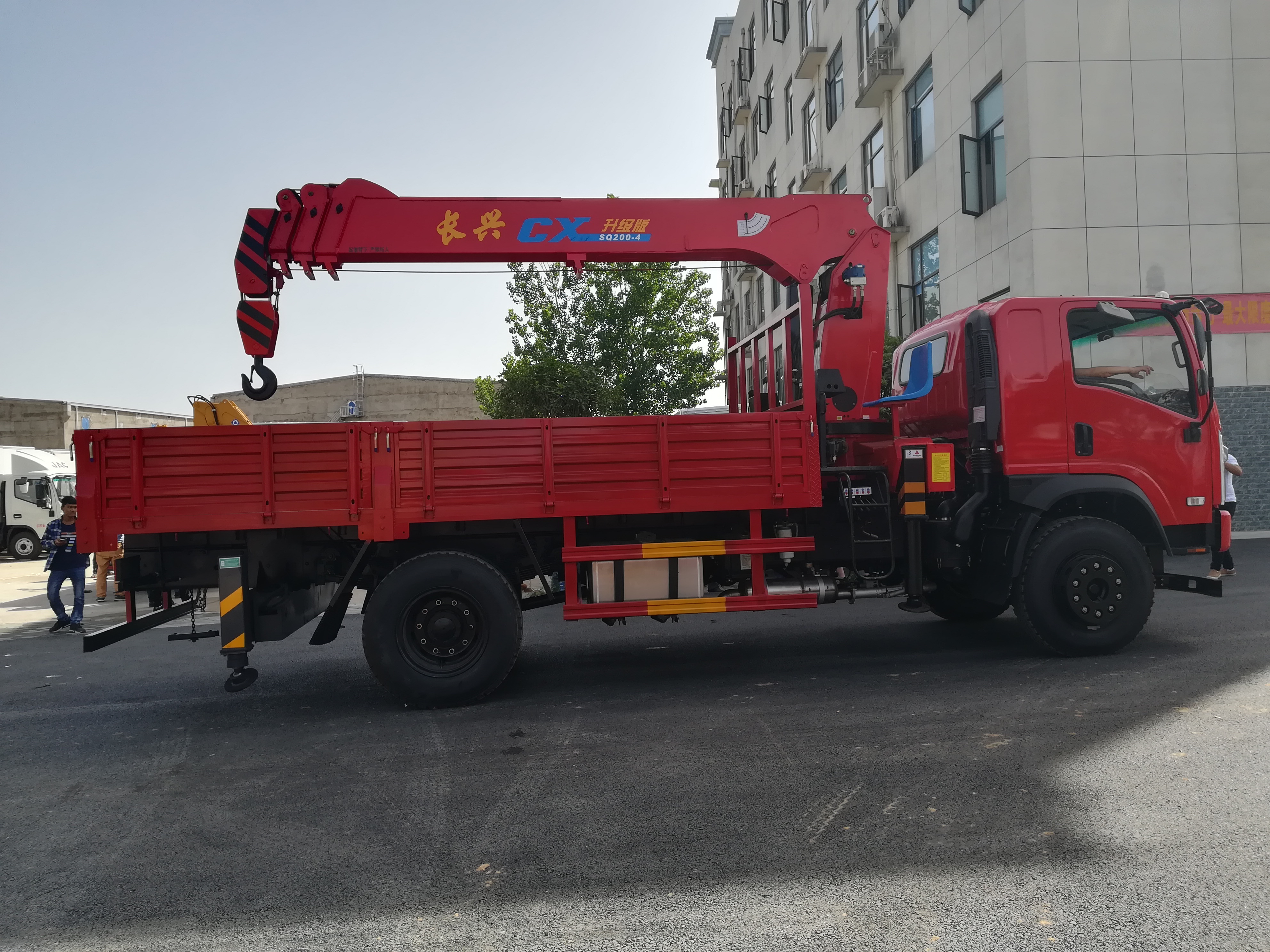 湖北藍牌隨車吊*創(chuàng)客廠家    湖北藍牌隨車吊*創(chuàng)客價格      湖北藍牌隨車吊*創(chuàng)客供應商
