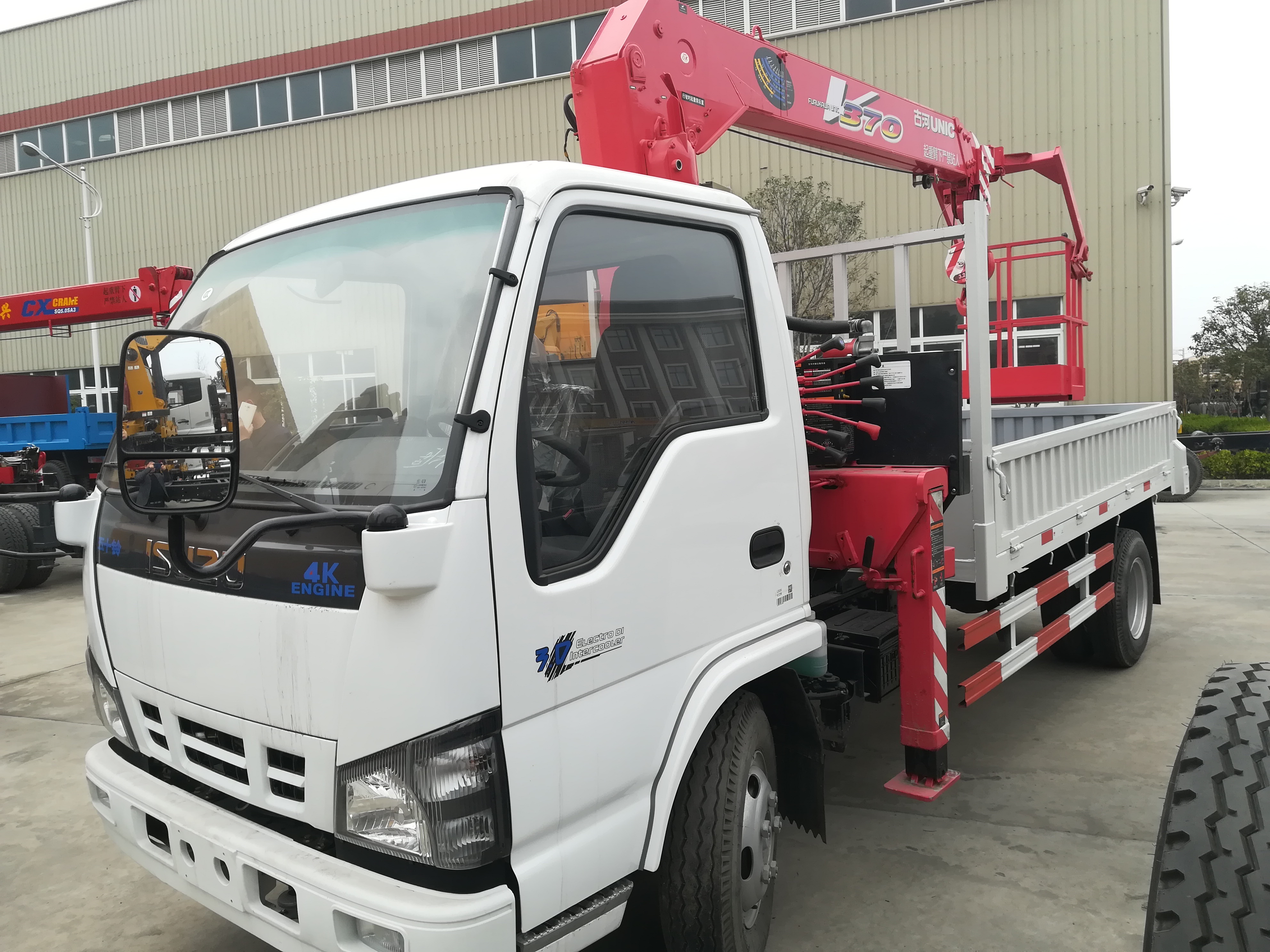 湖北藍(lán)牌五十鈴高端隨車吊廠家    湖北藍(lán)牌五十鈴高端隨車吊價格      湖北藍(lán)牌五十鈴高端隨車吊供應(yīng)商