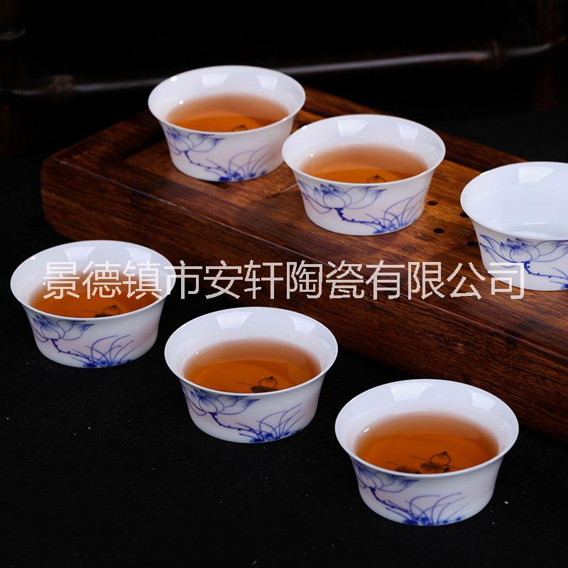 青花瓷茶具套裝，手繪青花荷花功夫茶具禮品