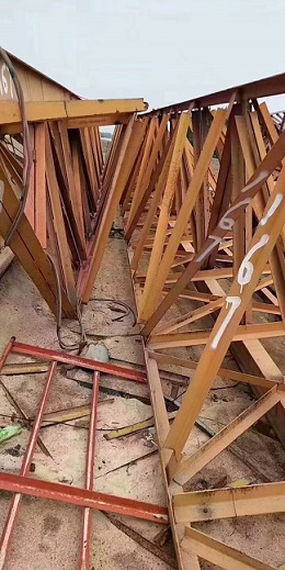 廠家直銷優(yōu)質吊鉤橋式起重機