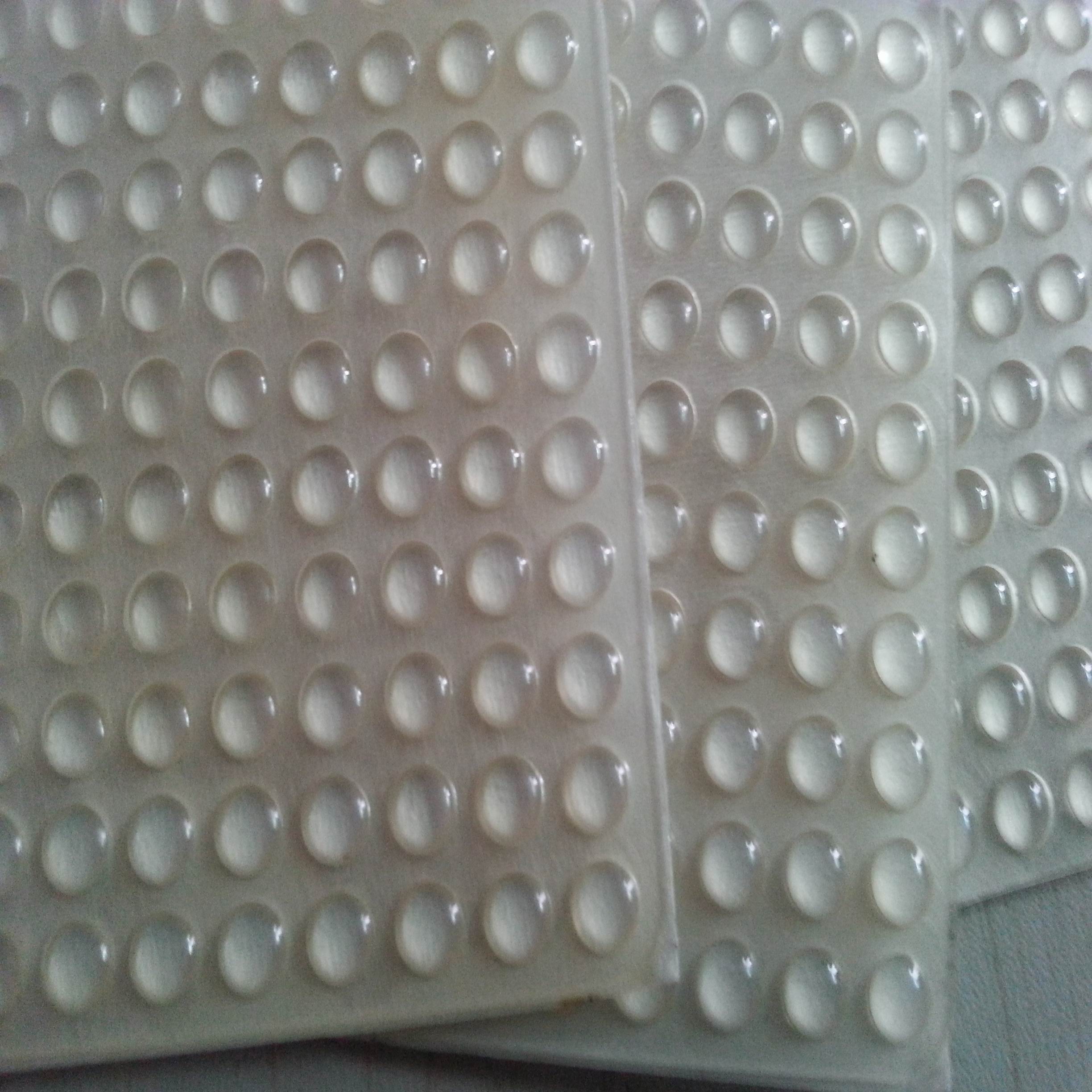 廠家現(xiàn)貨供應(yīng)透明硅膠墊 3M自粘硅膠墊 電器/家具/防滑硅膠腳墊