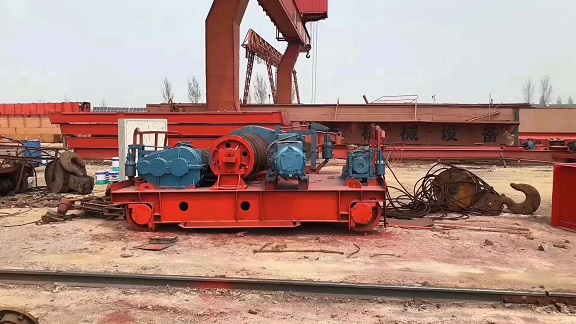 直銷供應QD起重機