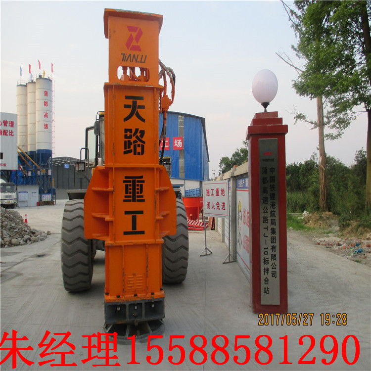 福建液壓夯實(shí)機(jī) 夯實(shí)機(jī) 山東天路供應(yīng)