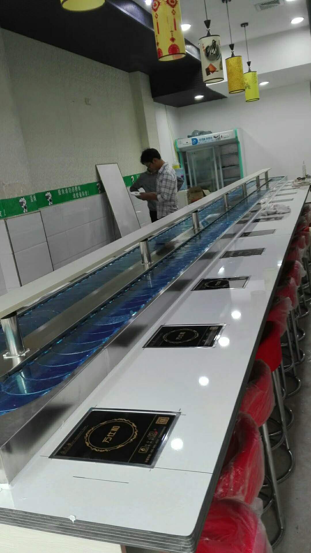 串串香回轉火鍋多少錢一米