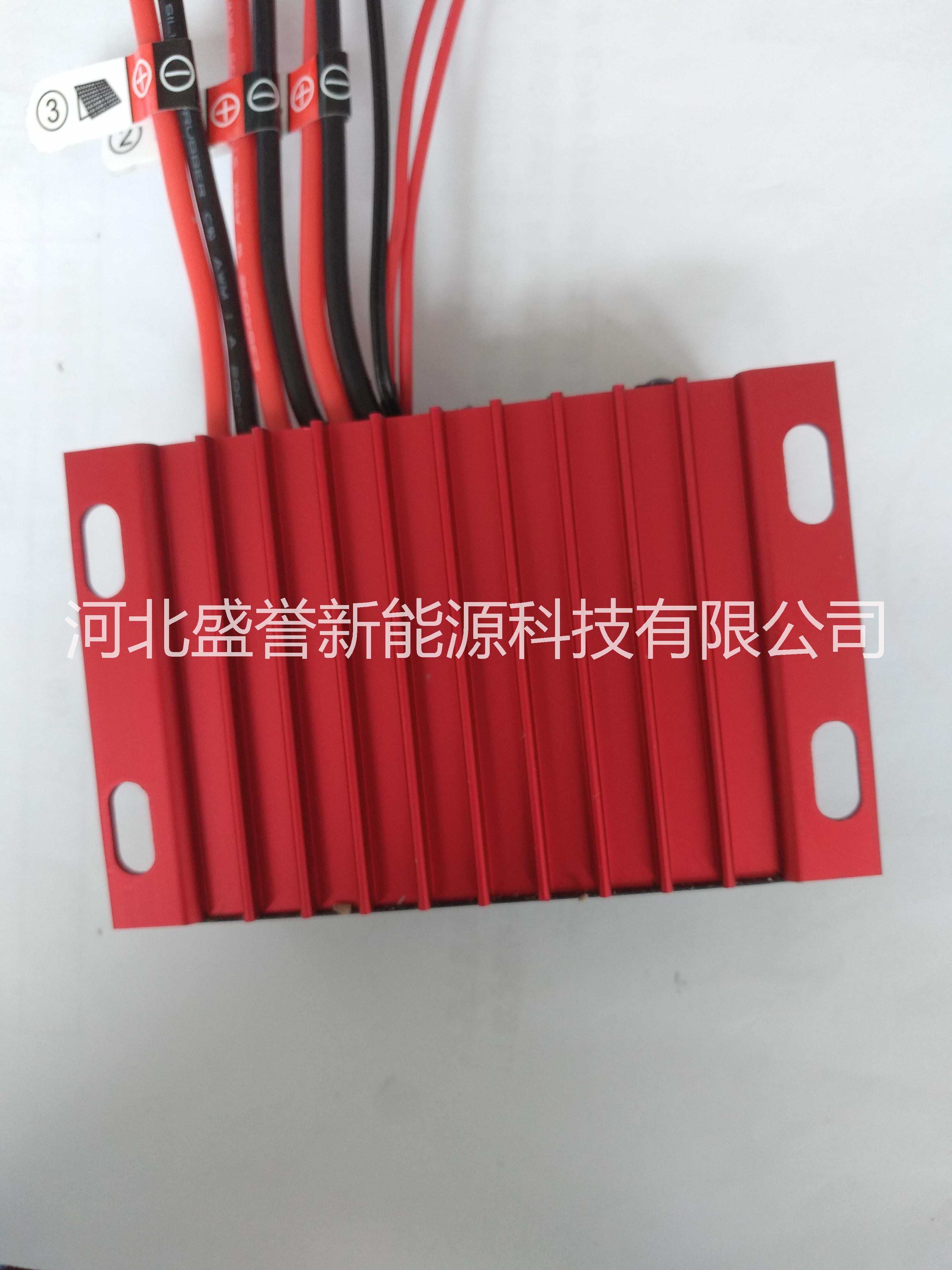 廠家直銷 陽光盛譽(yù)1005-3升壓恒流一體太陽能控制器