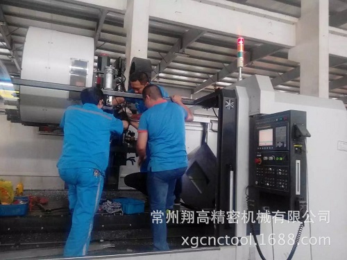 更換臺(tái)灣友佳加工中心BT50主軸軸承