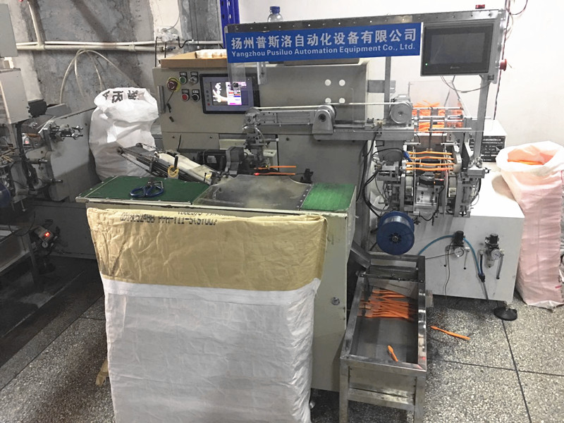 普斯洛牙刷植毛機(jī) 普斯洛牙刷植毛機(jī)，高速植毛機(jī)  注塑機(jī)冷水機(jī)