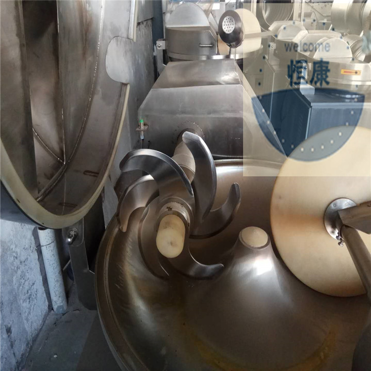 供應大型肉泥斬拌機，高速節(jié)能斬拌機，廠家直銷香腸斬拌機