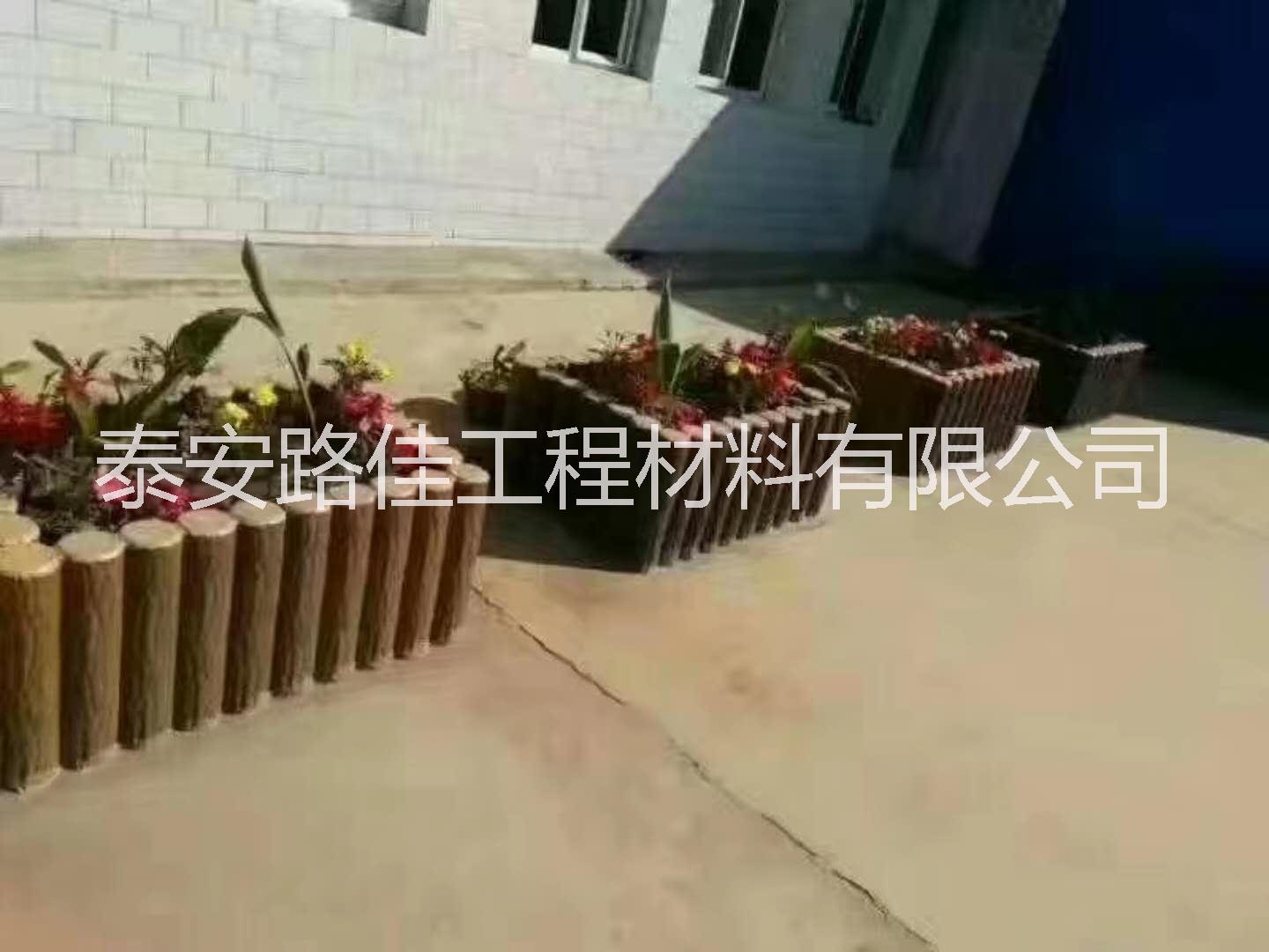 全國供應(yīng)水泥仿木護欄仿木路沿樁