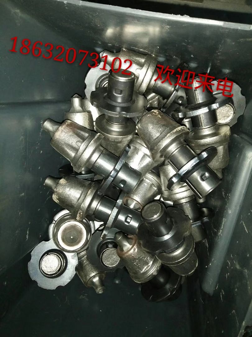 開溝機刀頭銑刨機水泥刀頭灰土拌和機刀頭水泥開溝機刀頭刀座