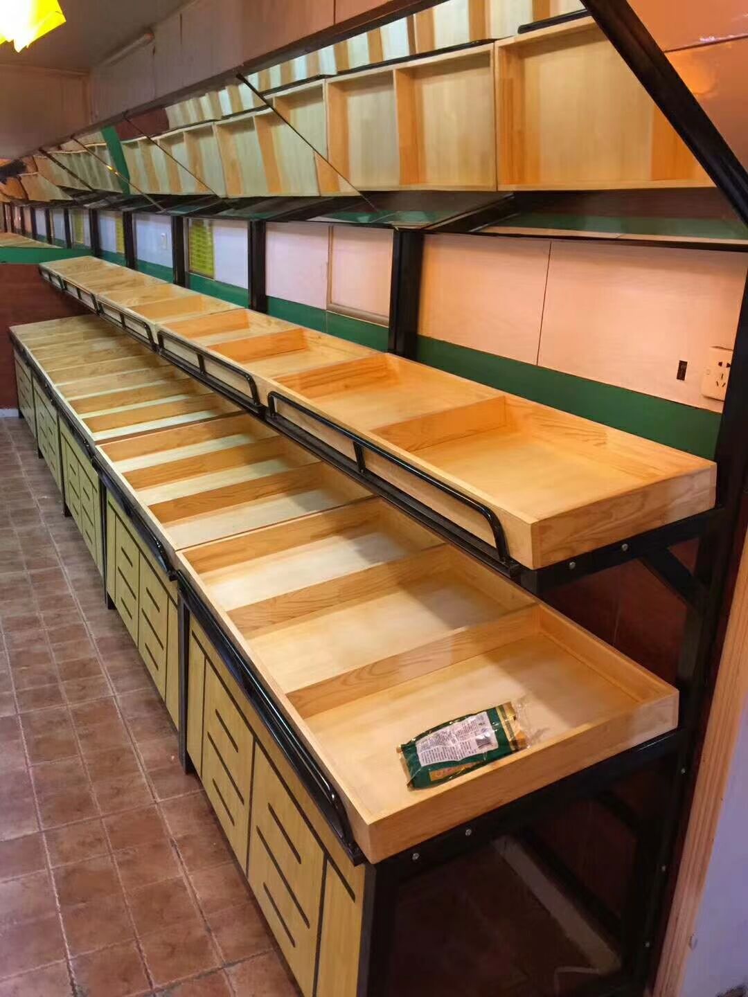 廠家直銷水果架超市蔬菜架多功能鋼木結(jié)合水果貨架大賣場水果店貨架