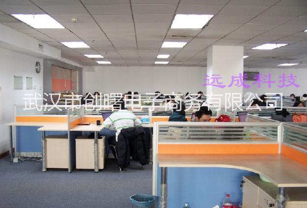 熱銷嚴(yán)格包裝膽通香豆素