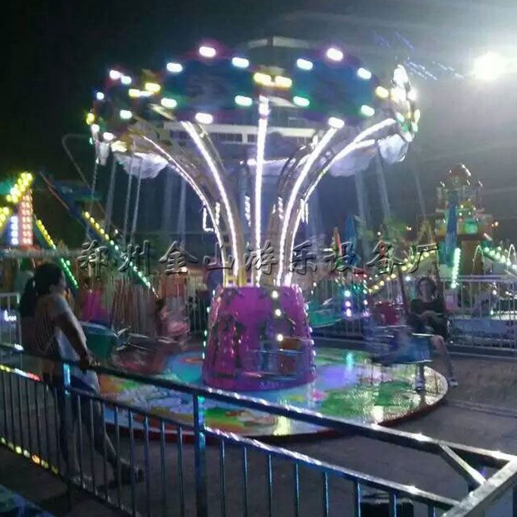 戶外廣場刺激好玩的蓮花飛椅游樂設(shè)備