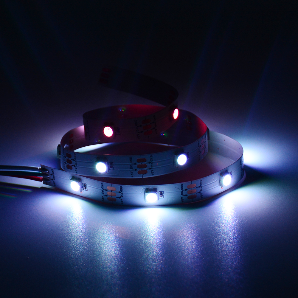 XT1511幻彩燈條5050RGB內(nèi)置ICsk6812燈帶