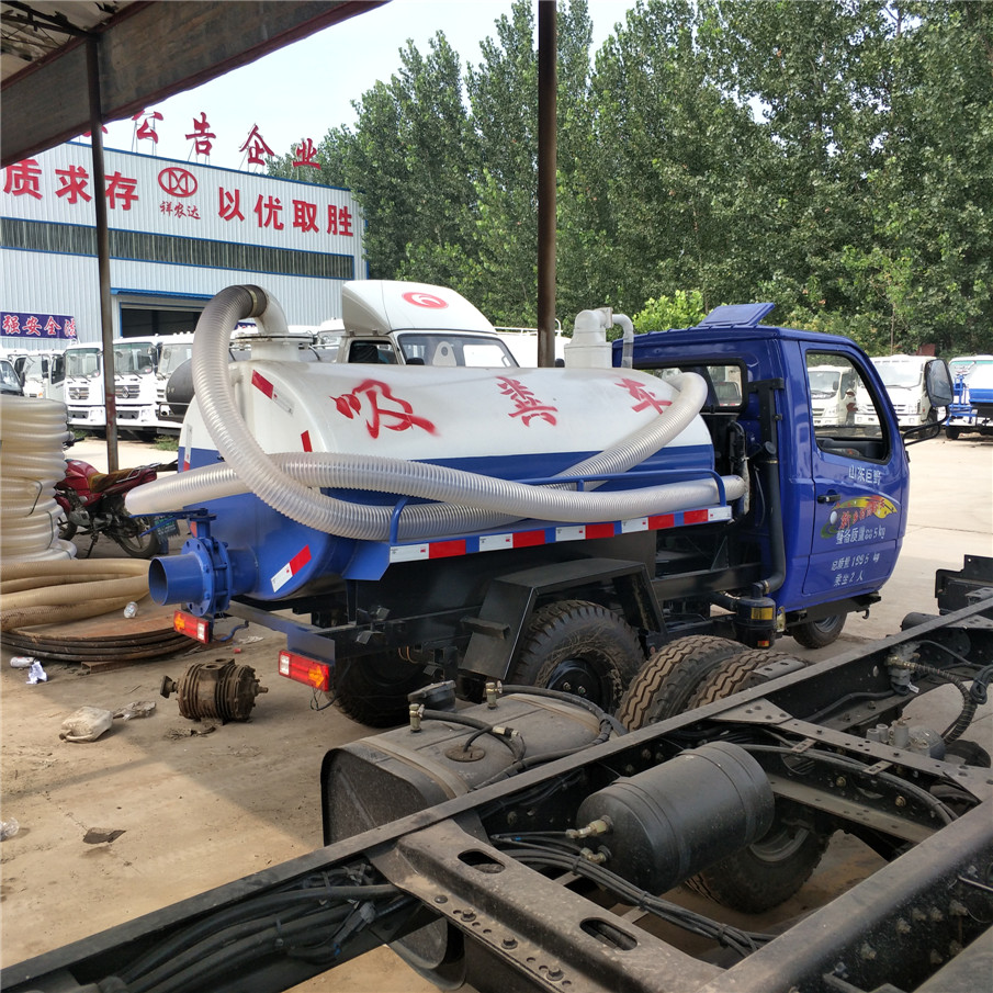 8方吸糞車(chē)、吸糞車(chē)怎么用、吸糞車(chē)性能