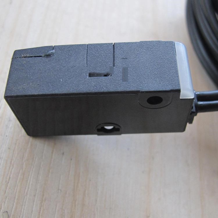 KEYENCE 基恩士傳