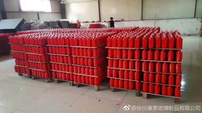 優(yōu)質(zhì)酒瓶廠家 徐州酒瓶廠家 徐州康泰玻璃制品  康泰玻璃酒瓶  酒瓶廠家報價