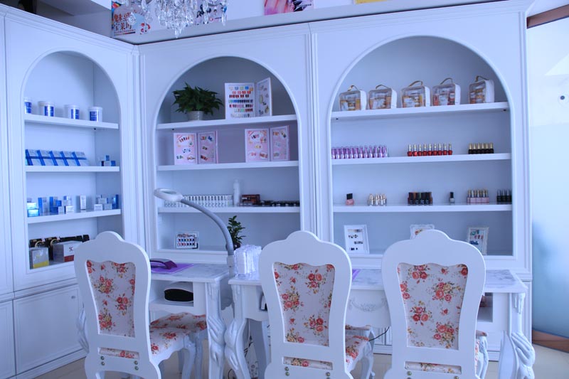 太原紋繡學(xué)校_太原化妝培訓(xùn)中心_太原半*培訓(xùn)機(jī)構(gòu)_太原紋眉店鋪哪里找