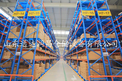 橫梁式貨架 濟(jì)南橫梁式貨架 結(jié)實(shí)耐用可定制 貨架廠家 美觀方便 節(jié)省空間 降低成本 靈活 貨位貨架