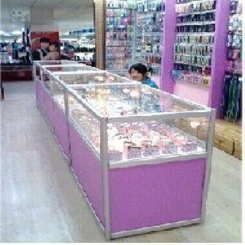 *展柜貨架批發(fā)