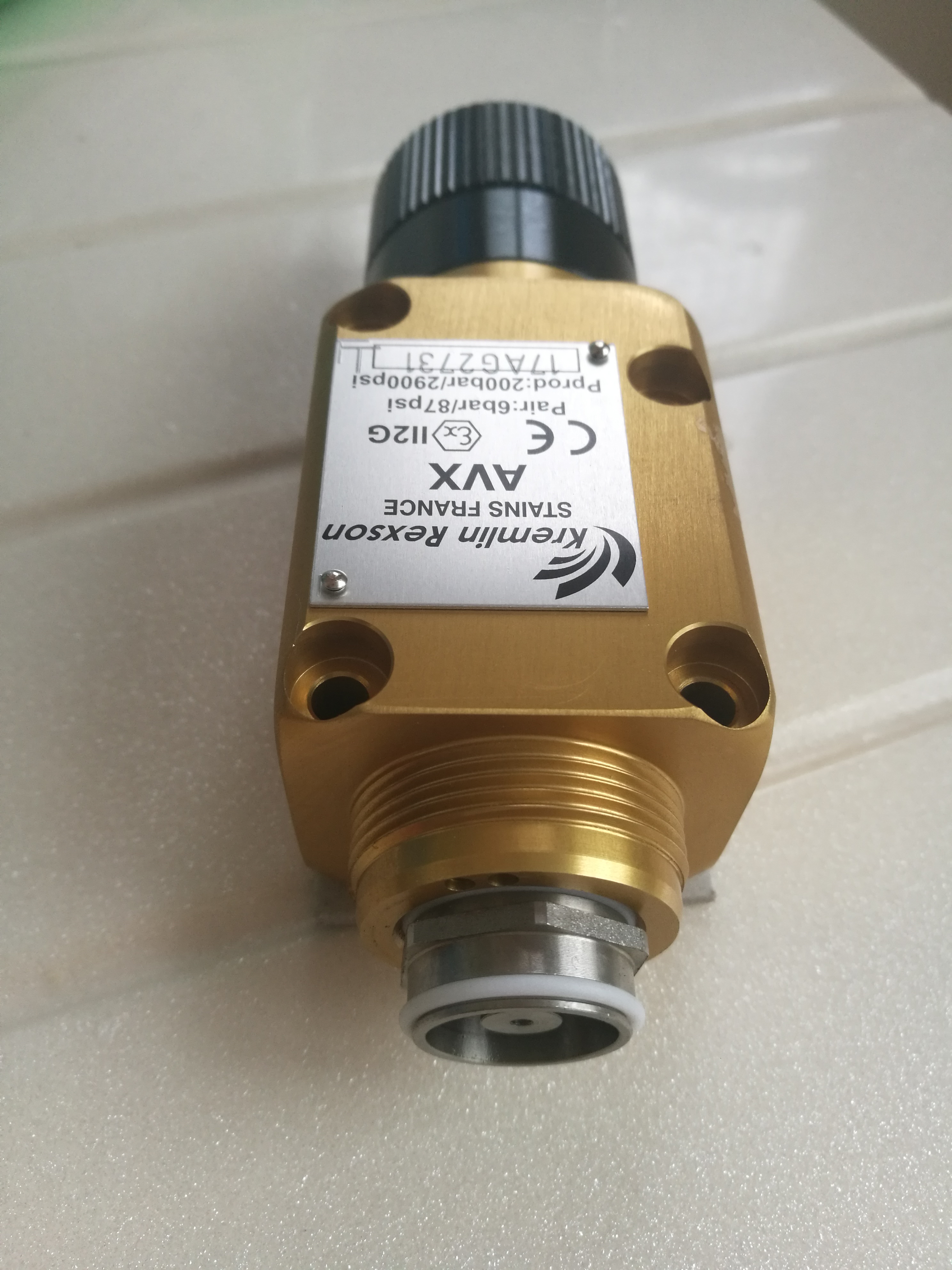 克姆林混氣設(shè)備代理商 克姆林混*木門噴涂用AVX 機器人高壓混氣噴槍AVX 往復(fù)機混氣自動噴槍AVX