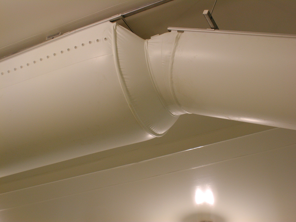 鎧綸阻燃不燃型KL-N玻纖布風(fēng)管