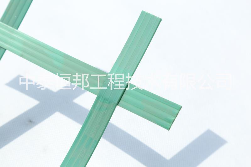 塑料焊接土工格柵強度高*