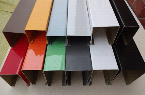 *貴陽(yáng)彩色鋁方通廠家環(huán)保防火防潮彩色鋁方通|貴陽(yáng)彩色鋁方通廠家電話|深圳彩色鋁方通供應(yīng)商電話|彩色鋁方通批發(fā)