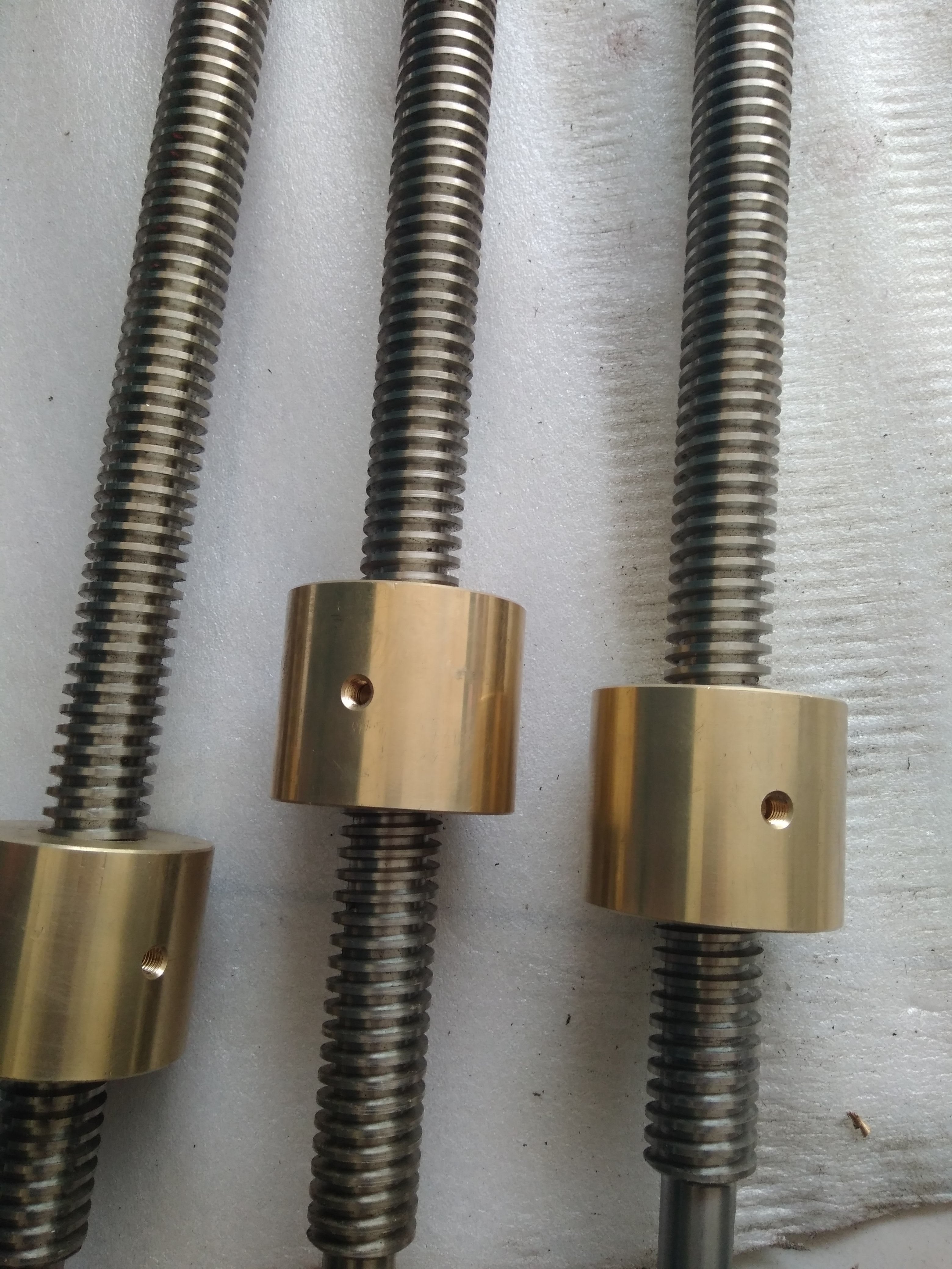 矩形絲桿廠家梯形絲桿螺桿45鋼調(diào)制9-4銅螺母車銑