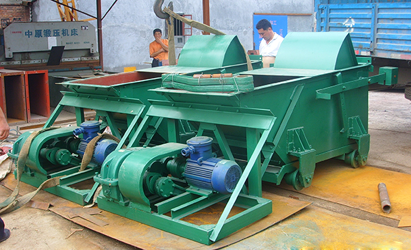 K型往復(fù)式給煤機(jī)廠家，往復(fù)式給煤機(jī)性能，往復(fù)式給煤機(jī)用途，往復(fù)式給煤機(jī)價(jià)格。
