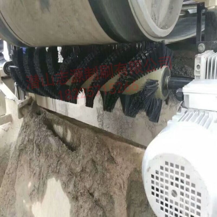 輸送帶清掃器毛刷輸送帶電動(dòng)滾刷清掃器 螺旋式毛刷清掃器 防爆清掃器