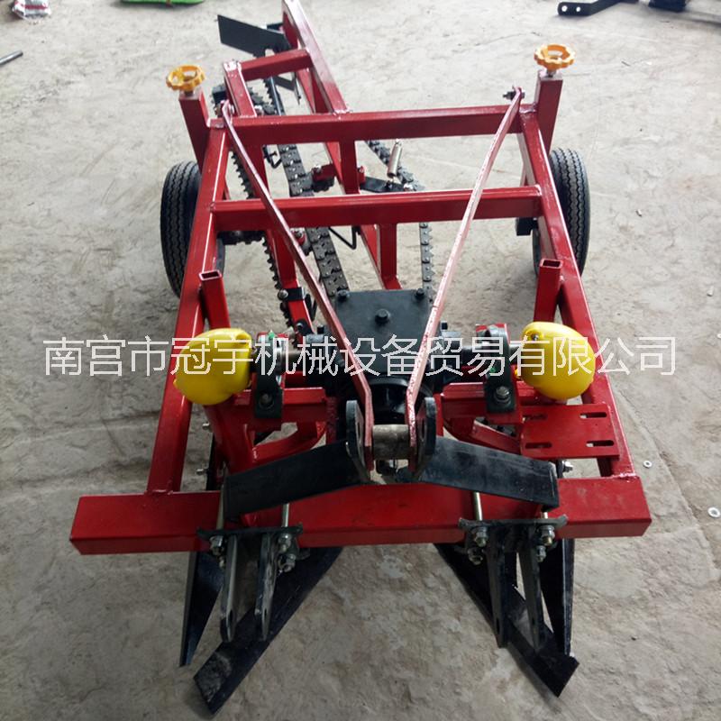 廠家直銷 大型花生收獲機(jī)