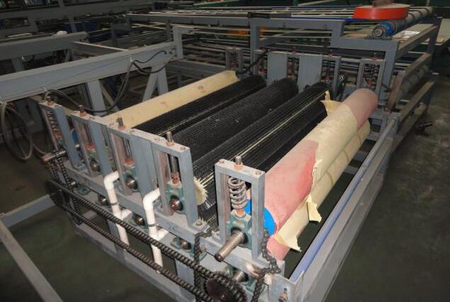 山東創(chuàng)新煙道板設備生產(chǎn)廠家/煙道板機械