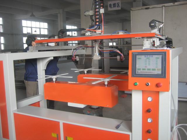 常熟兩軸自動噴涂機，常熟兩軸自動噴涂機批發(fā)，常熟兩軸自動噴涂機價格