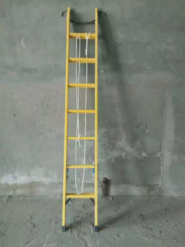 石家莊絕緣梯車廠家  3米絕緣梯車價(jià)格  定做絕緣梯車  絕緣梯車規(guī)格 金淼電力生產(chǎn)