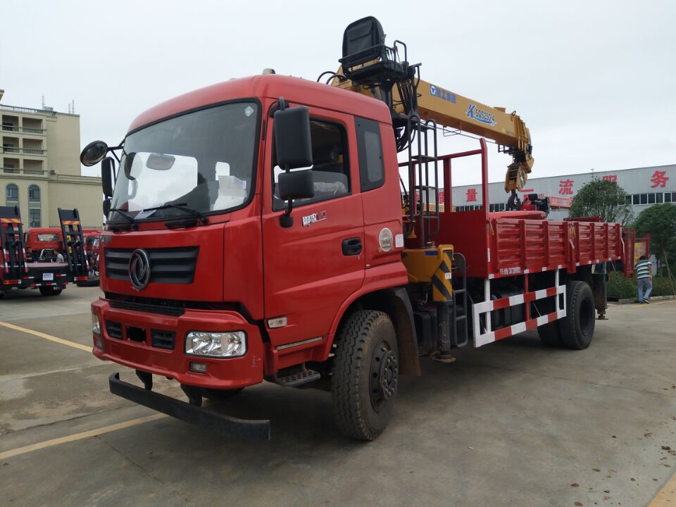 隨車吊專業(yè)生產(chǎn)廠家 唐駿歐鈴廠家 湖北吊車廠家 藍(lán)牌隨車吊五十鈴 湖北專業(yè)吊車報(bào)價(jià) 吊車